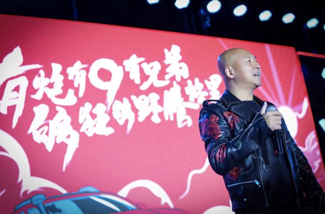 点击进入看图评论