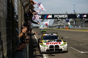 夺冠！BMW M4 GT3 EVO封神！宝马第21次统治纽博格林24小时耐力赛
