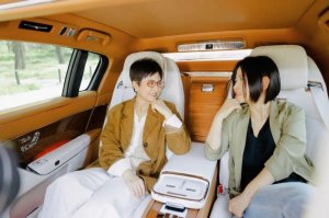 告别车标崇拜时代，尊界S800的移动会客厅如何征服高净值人群？