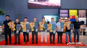 24.98万起+华为乾崑智驾+三把锁 泰钽700成都交付